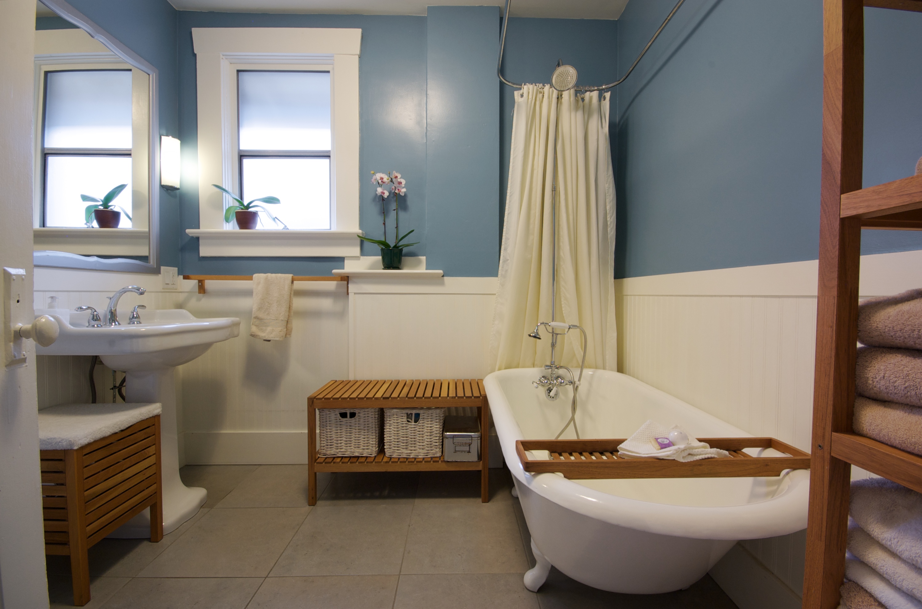 bathroom after home renovation drive - home renovations vancouver - flipside homes